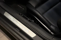 harmaa Porsche 911 2019 kuva 21.