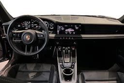 Musta Porsche 911 2019 kuva 7.
