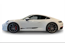 valkoinen Porsche 911 2020 kuva 5.
