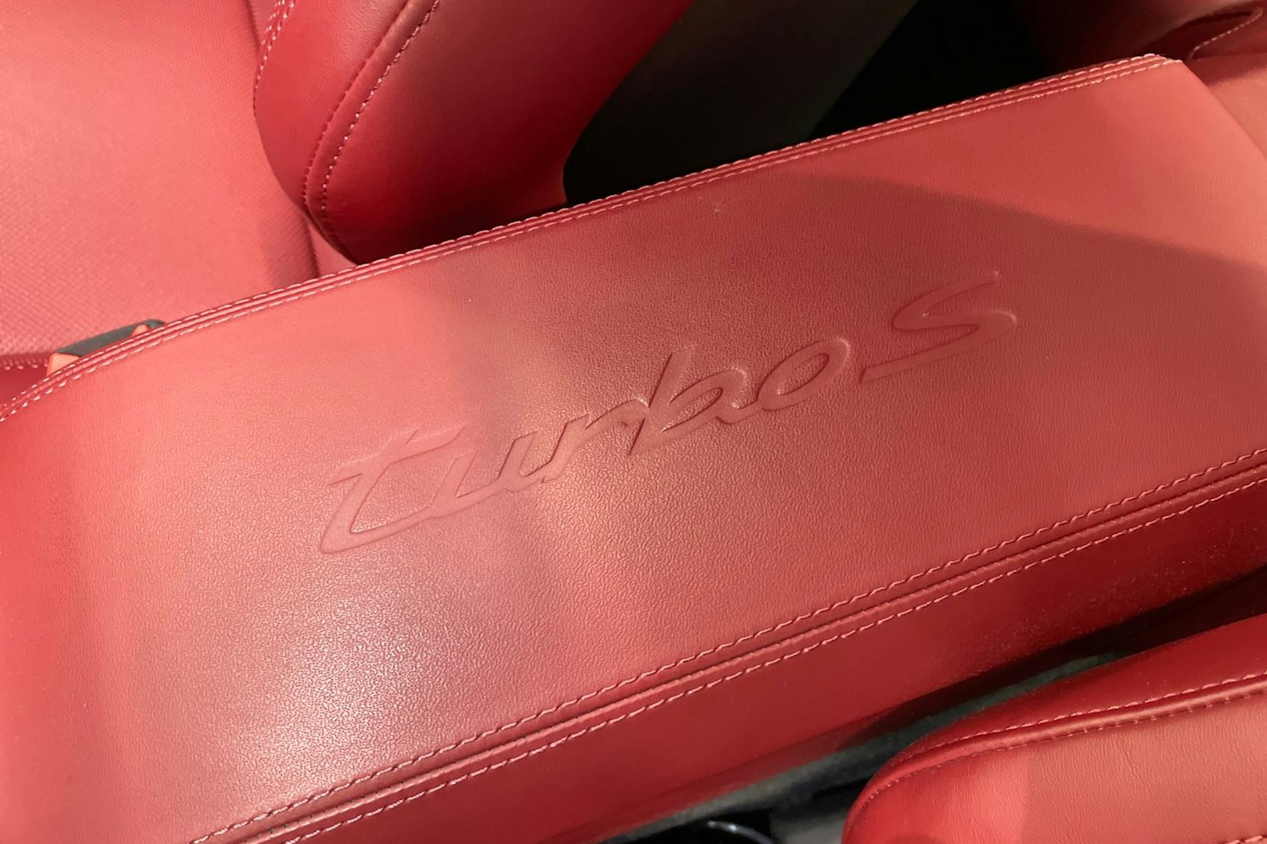 hopea Porsche 911 2020 kuva 18.