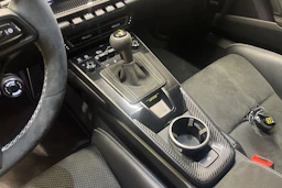 musta Porsche 911 2021 kuva 11.