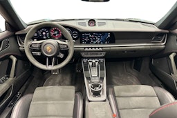 harmaa Porsche 911 2023 kuva 7.