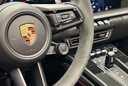 harmaa Porsche 911 2023 kuva 11.