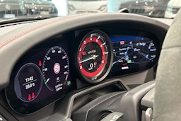 harmaa Porsche 911 2023 kuva 12.