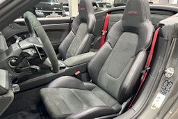 harmaa Porsche 911 2023 kuva 18.