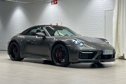 harmaa Porsche 911 2023 kuva 31.