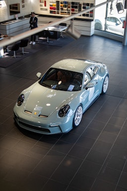 vihreä Porsche 911 2024 kuva 3.