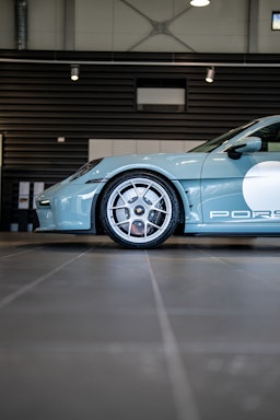 vihreä Porsche 911 2024 kuva 4.