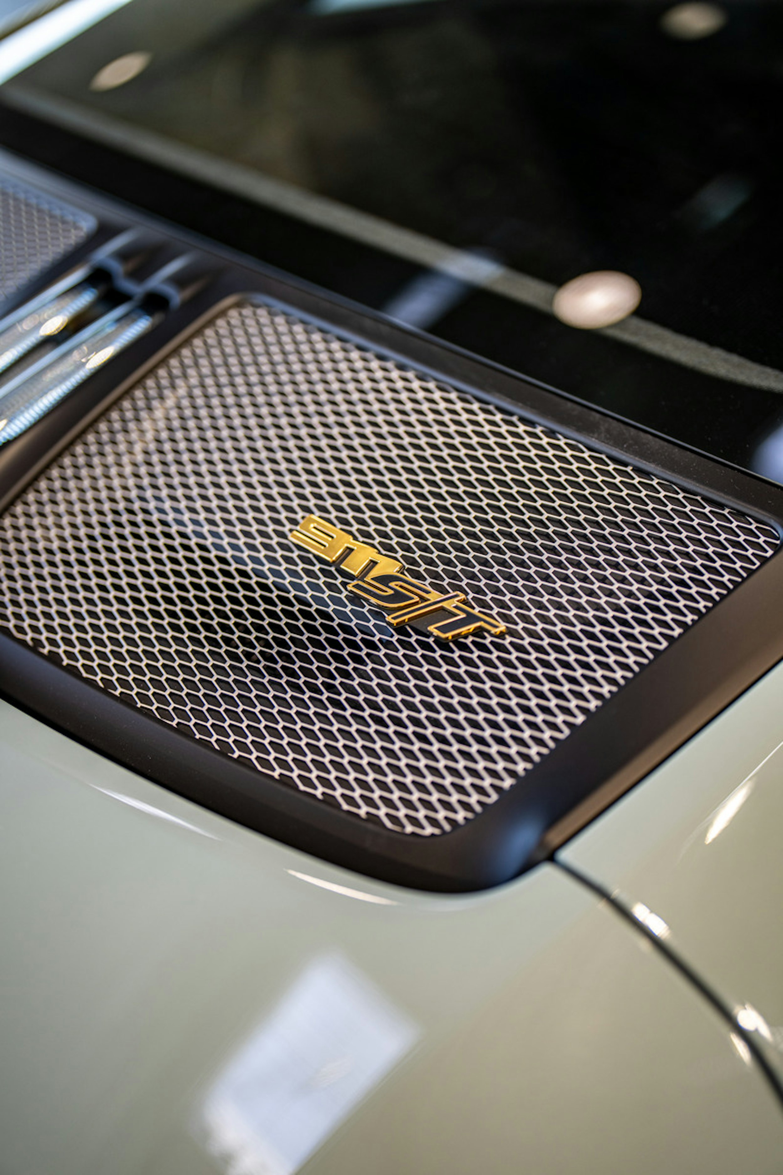 vihreä Porsche 911 2024 kuva 7.
