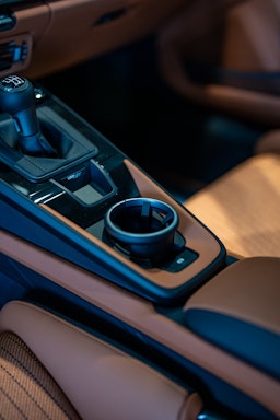 vihreä Porsche 911 2024 kuva 23.