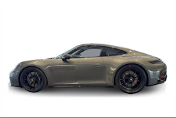 vihreä Porsche 911 2026 kuva 6.