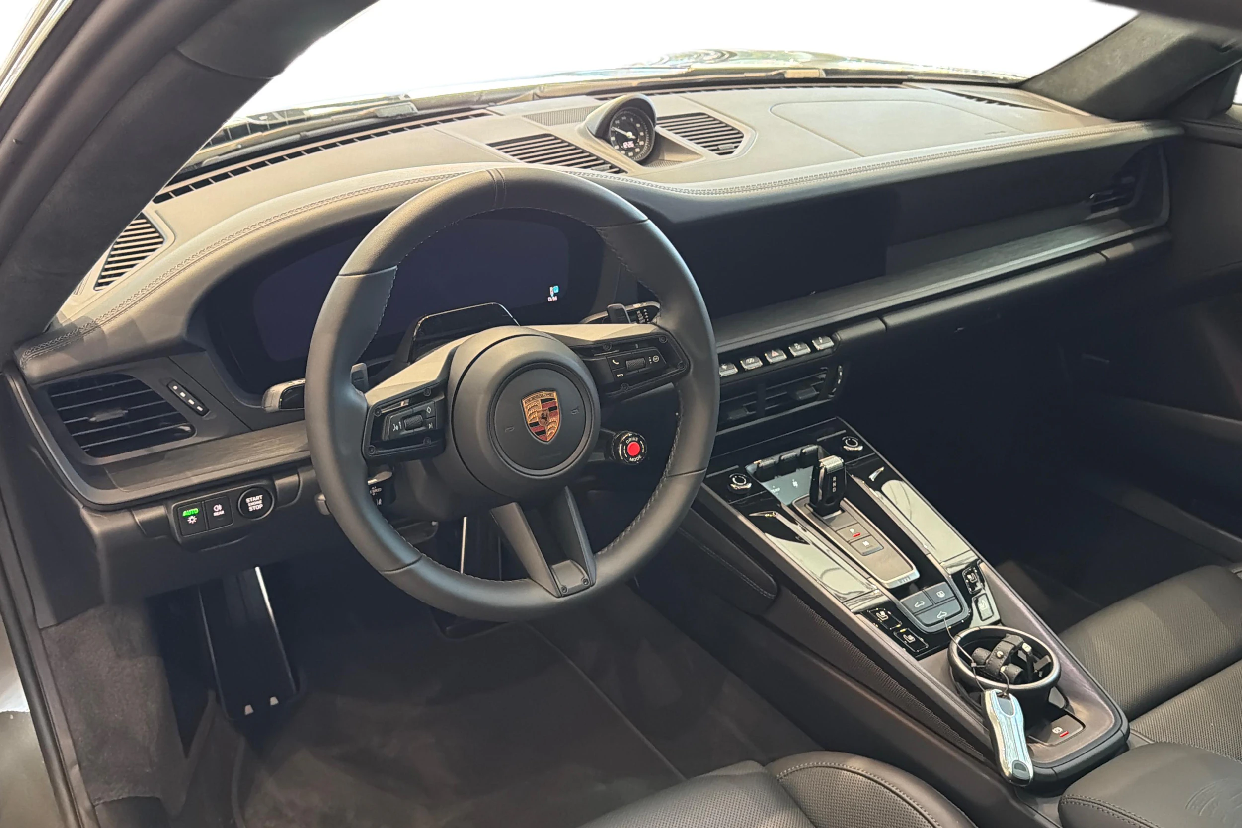 vihreä Porsche 911 2026 kuva 7.