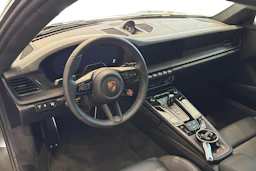 vihreä Porsche 911 2026 kuva 7.