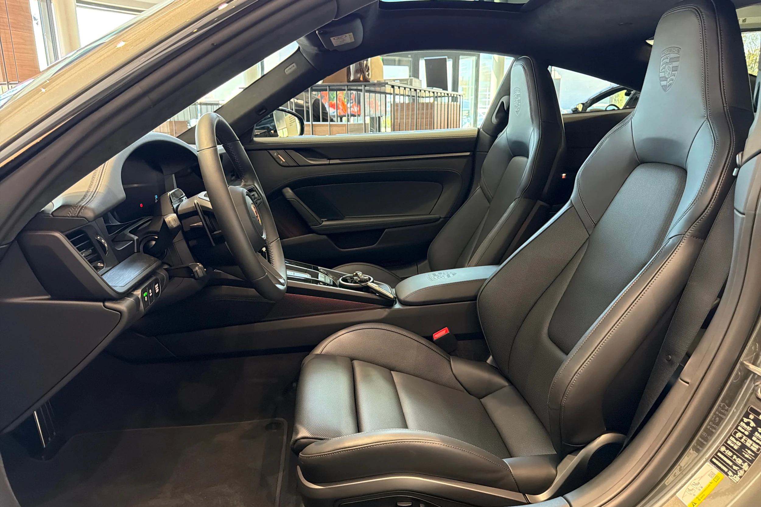 vihreä Porsche 911 2026 kuva 9.