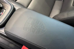 vihreä Porsche 911 2026 kuva 23.