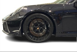 musta Porsche 911 2026 kuva 8.