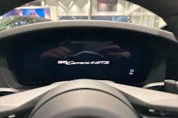 musta Porsche 911 2026 kuva 15.