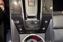 musta Porsche 911 2026 kuva 20.