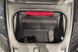 musta Porsche 911 2026 kuva 27.