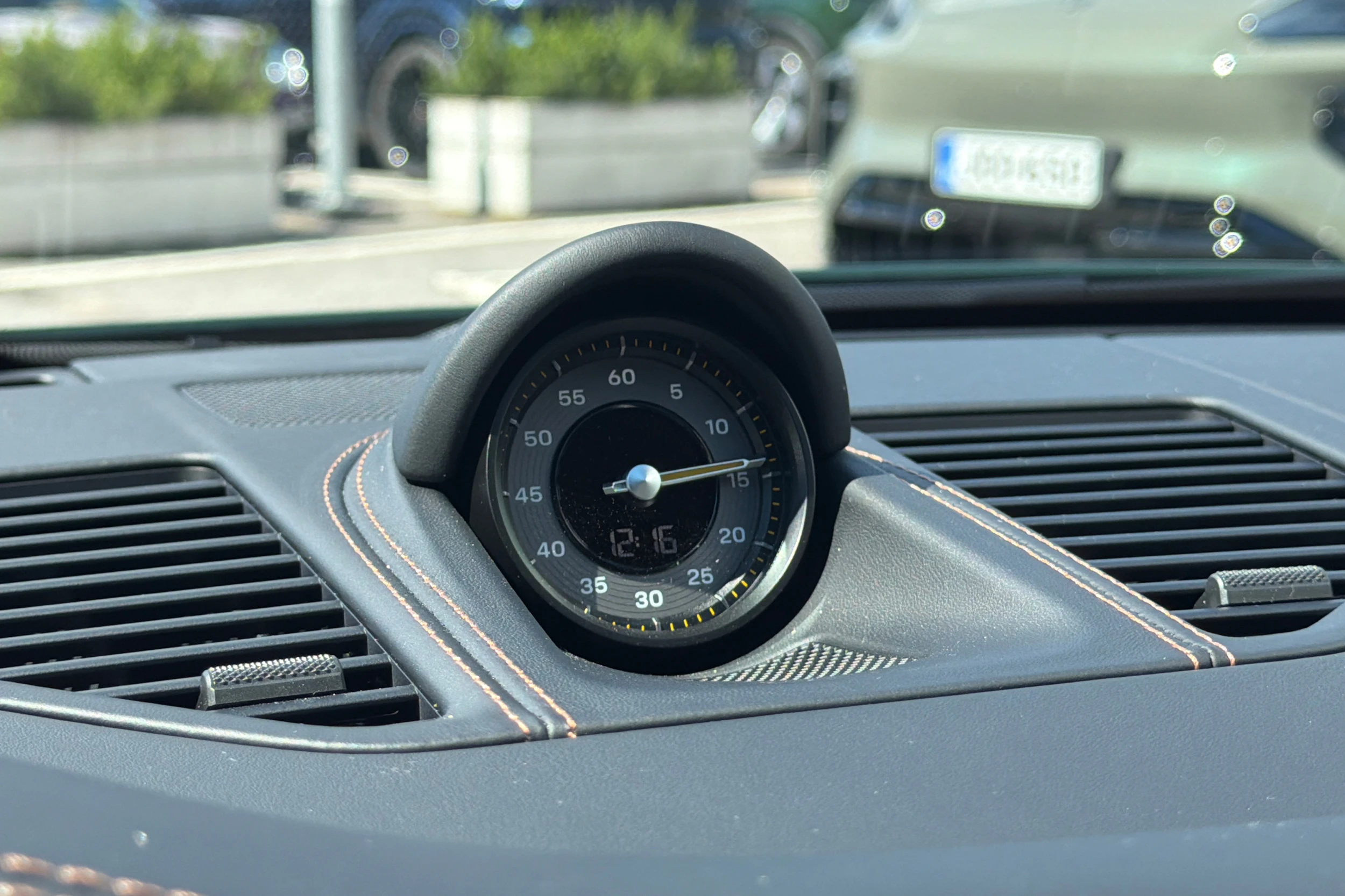 met. vihreä Porsche 911 2026 kuva 19.