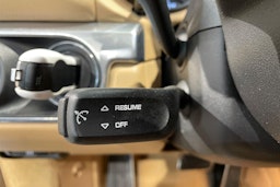 valkoinen Porsche Boxster 2013 kuva 16.