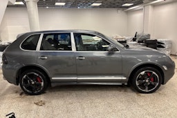 harmaa Porsche Cayenne 2005 kuva 14.