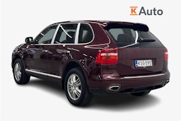 punainen Porsche Cayenne 2008 kuva 2.