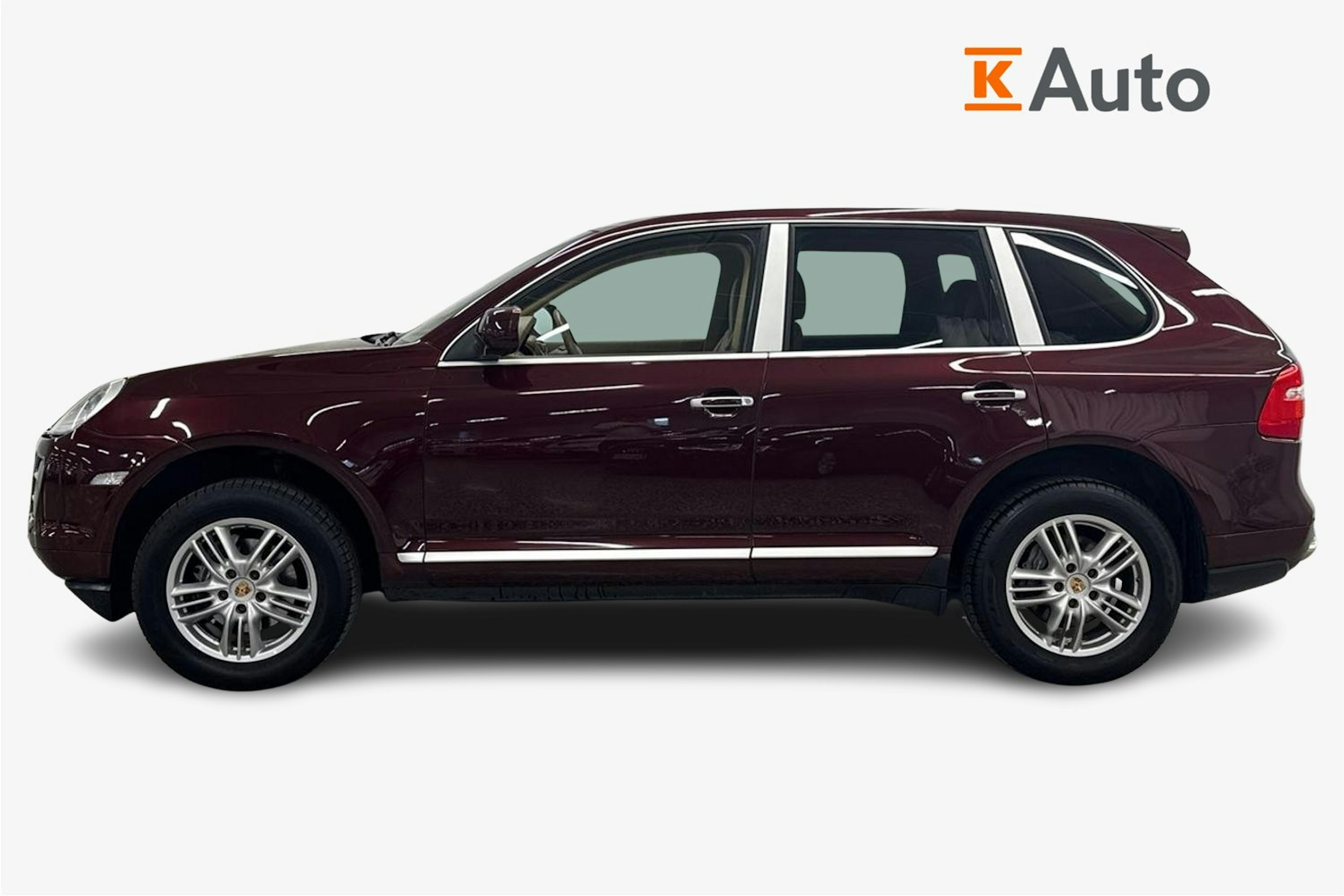 punainen Porsche Cayenne 2008 kuva 5.