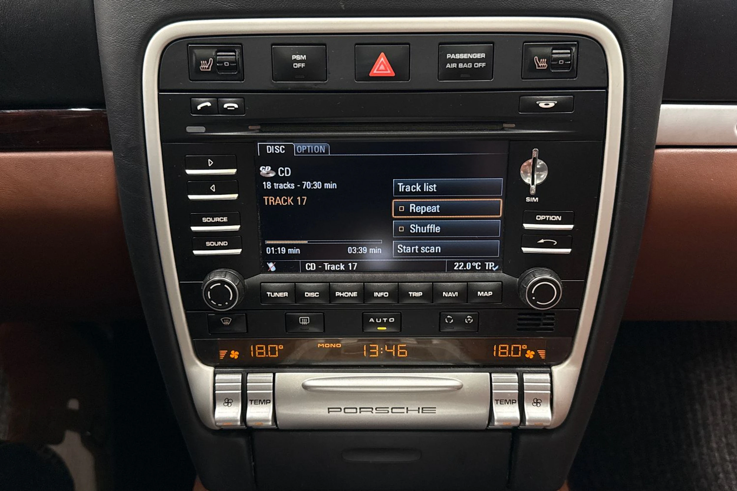 Musta Porsche Cayenne 2009 kuva 24.