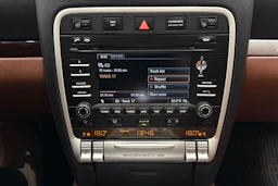 Musta Porsche Cayenne 2009 kuva 24.