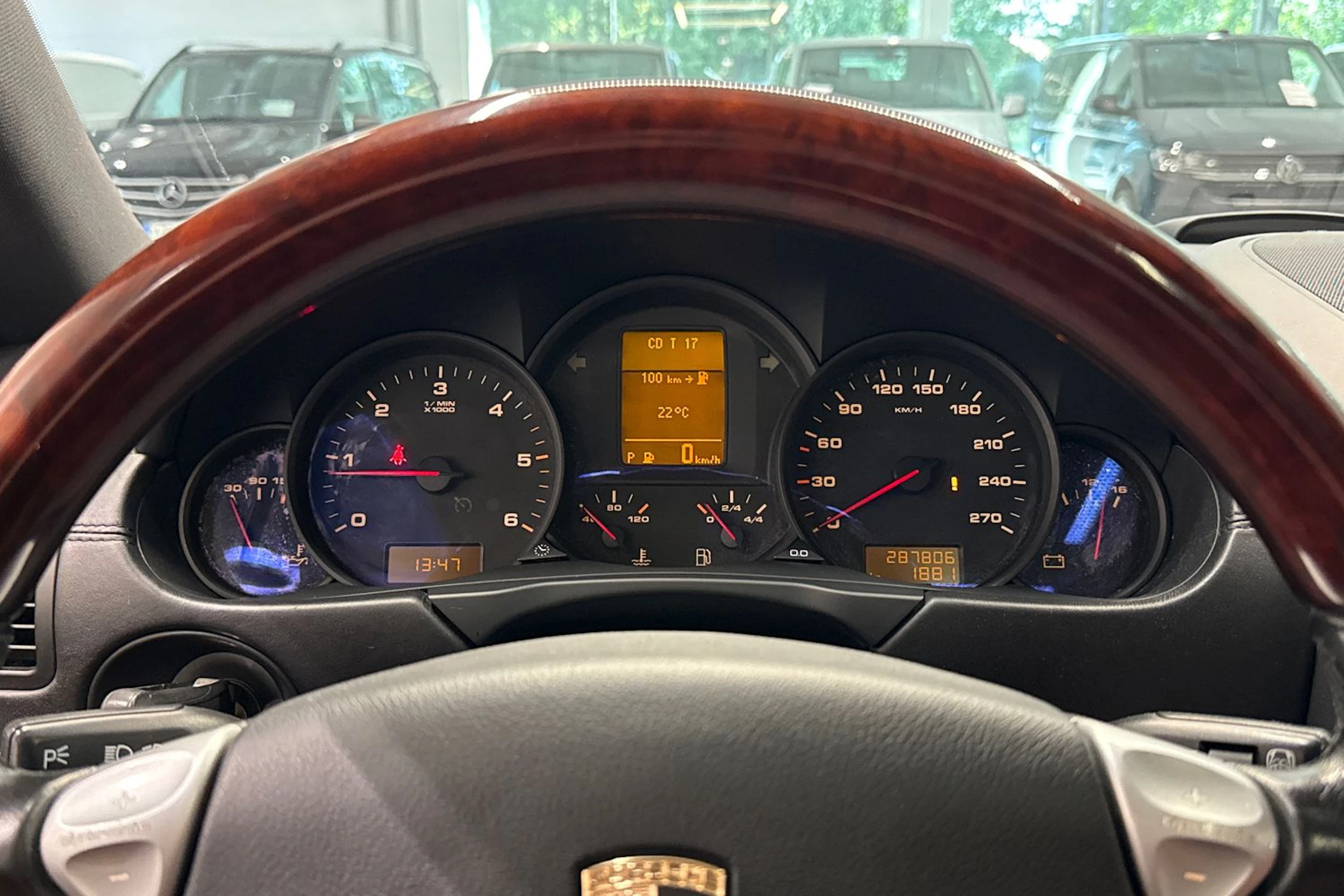 Musta Porsche Cayenne 2009 kuva 27.