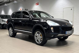 Musta Porsche Cayenne 2009 kuva 36.