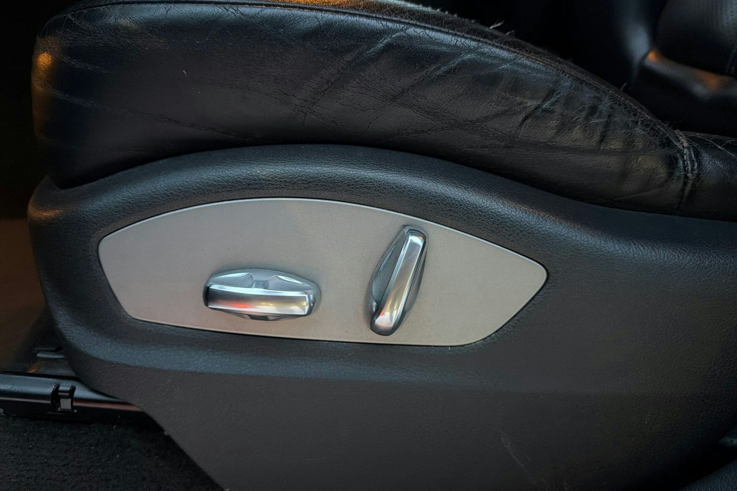 Musta Porsche Cayenne 2011 kuva 11.