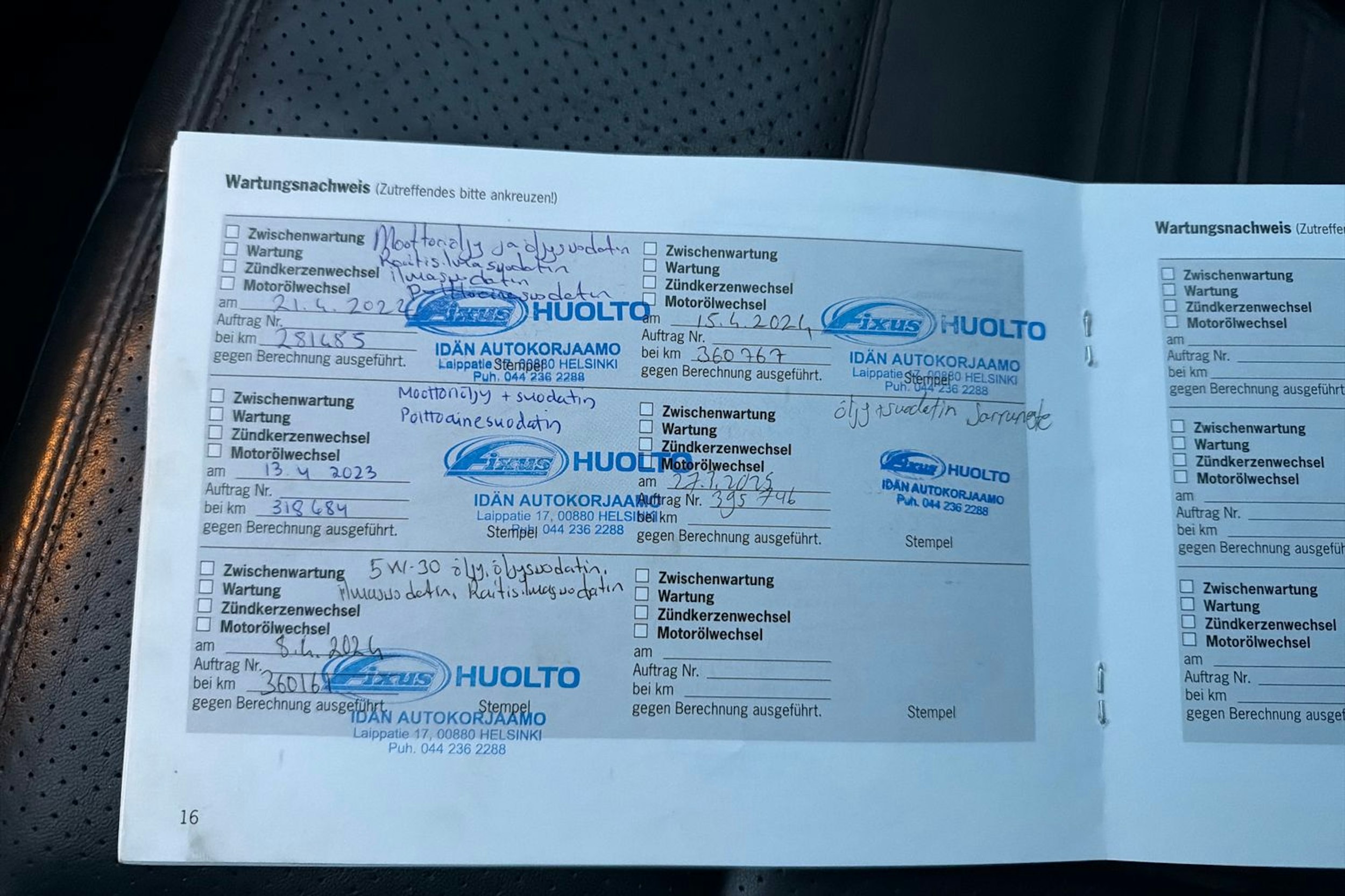 Musta Porsche Cayenne 2011 kuva 18.