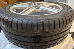 musta Porsche Cayenne 2011 kuva 14.