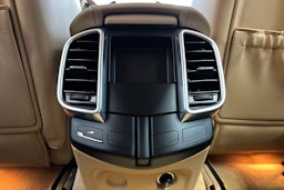 musta Porsche Cayenne 2011 kuva 18.