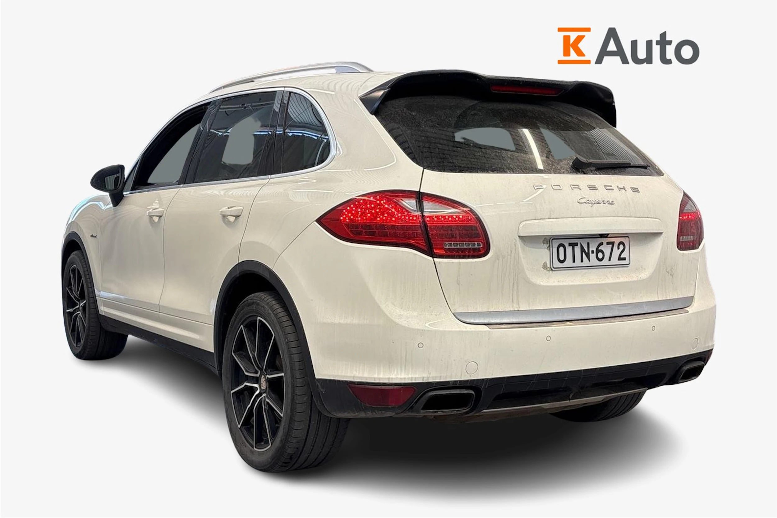 valkoinen Porsche Cayenne 2012 kuva 2.