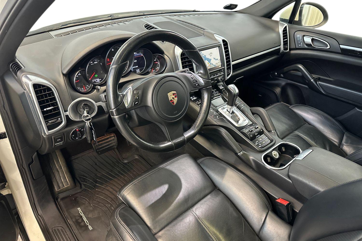 Porsche Cayenne Diesel Tiptronic 2012, kuva 6/39