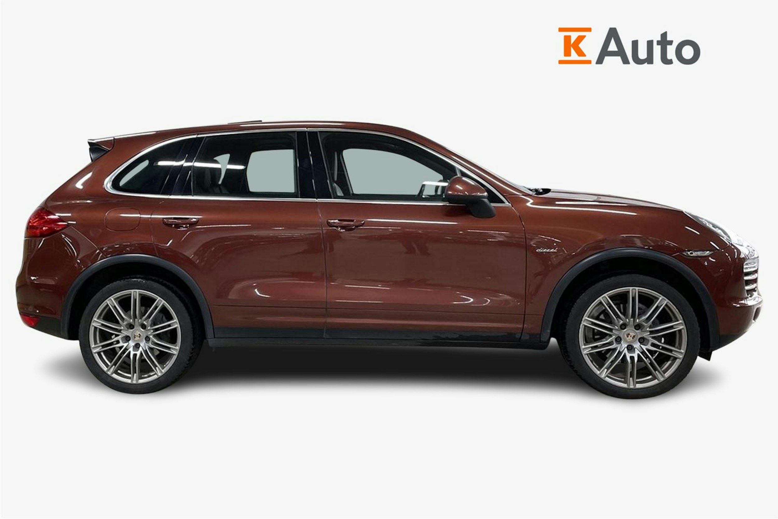 Ruskea (beige) Porsche Cayenne 2012 kuva 6.