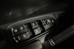 Ruskea (beige) Porsche Cayenne 2012 kuva 28.