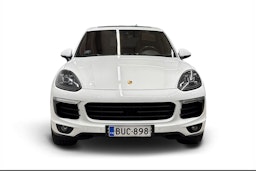 Valkoinen Porsche Cayenne 2014 kuva 4.