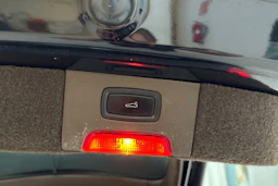 musta Porsche Cayenne 2015 kuva 20.