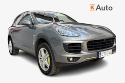 met. harmaa Porsche Cayenne 2015 kuva 1.
