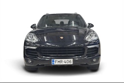 Musta Porsche Cayenne 2015 kuva 4.