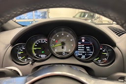 Musta Porsche Cayenne 2015 kuva 16.