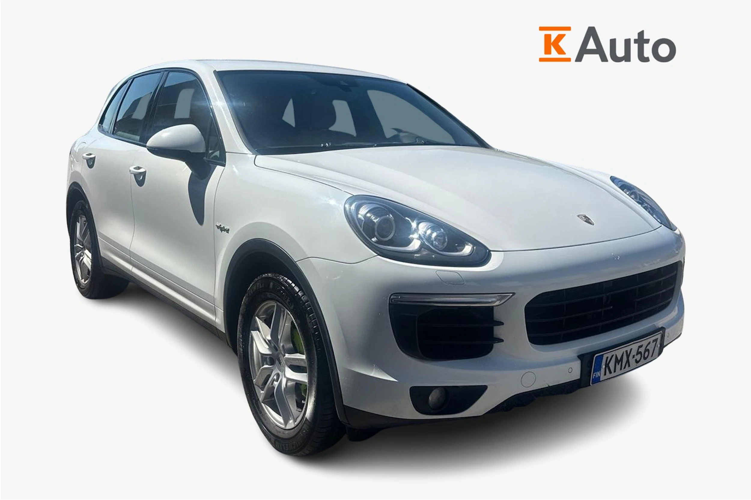 Valkoinen Porsche Cayenne 2015 kuva 1.