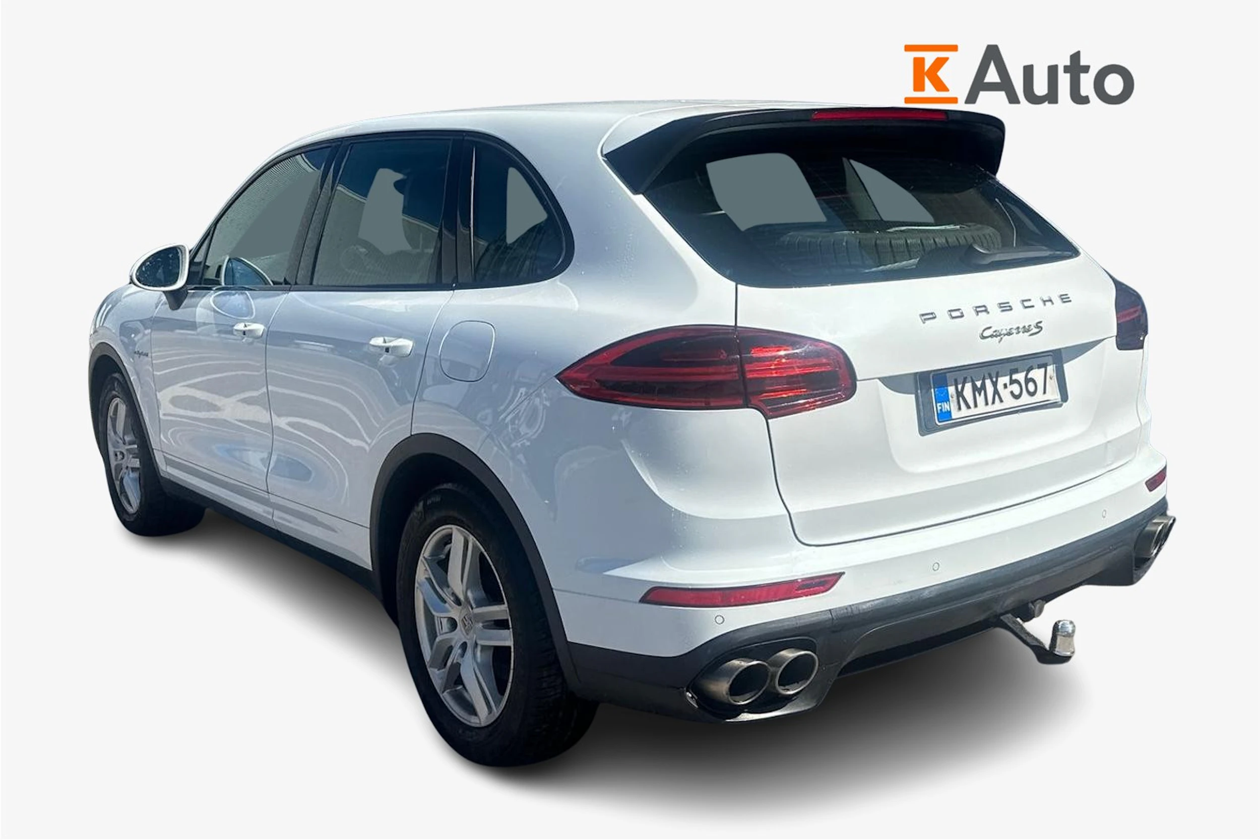 Valkoinen Porsche Cayenne 2015 kuva 2.