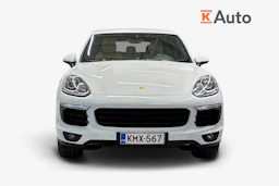 valkoinen Porsche Cayenne 2015 kuva 4.