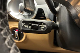 valkoinen Porsche Cayenne 2015 kuva 16.