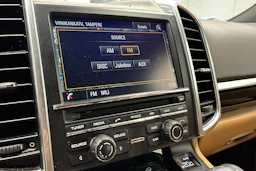 valkoinen Porsche Cayenne 2015 kuva 25.